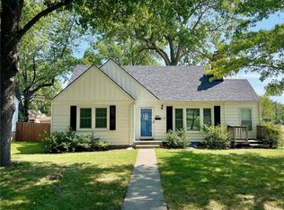 5845 Marty St, Overland Park, KS 66202