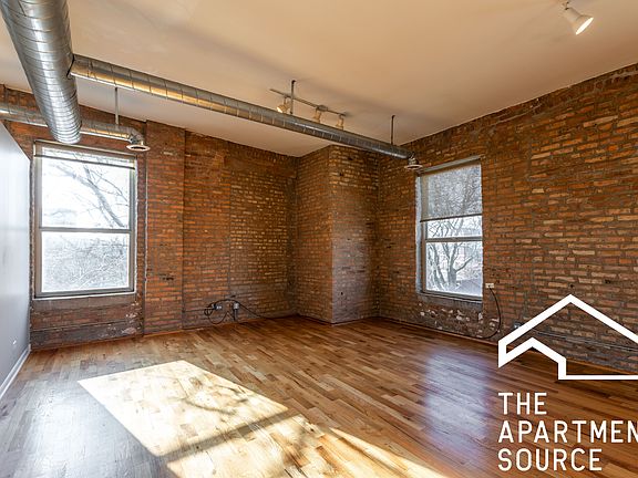 2nd image of 1822 S Bishop St APT 201