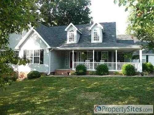 2nd image of 111 Rockport Way