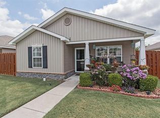 4501 W Sweetgum Ln, Fayetteville, AR 72704