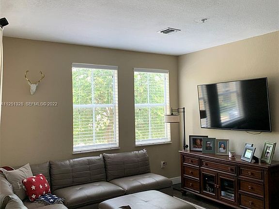 4th image of 4425 SW 160th Ave APT 205