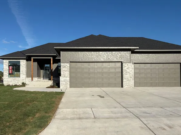 1526 N Shadow Rock Dr, Andover, KS 67002