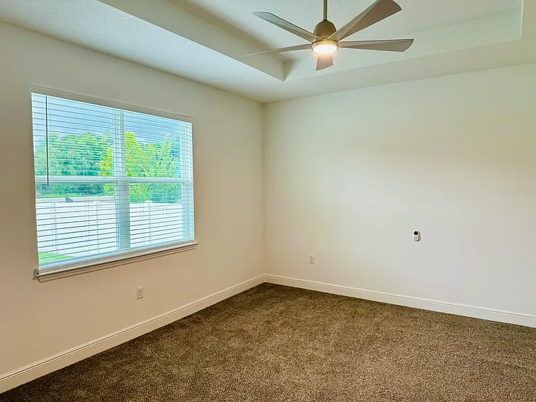 5806 SW 78th Avenue Rd — Photo 8