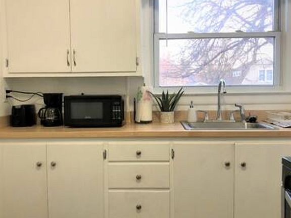3rd image of 2816 Cottage Grove Ave APT 1