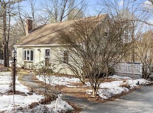35 Cold Spring Rd, Westford, MA 01886