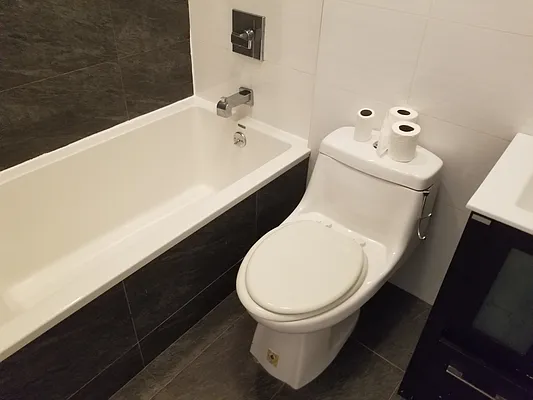 Rented by Nooklyn NYC LLC | media 8