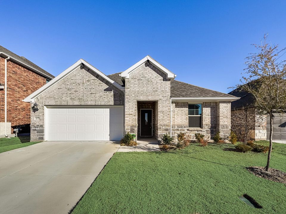 1st image of 437 Ella Ln