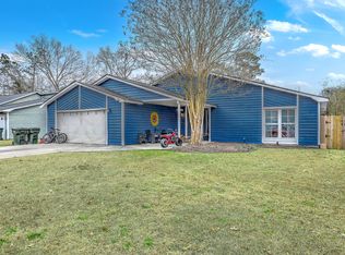 109 Coachman Ln, Summerville, SC 29486
