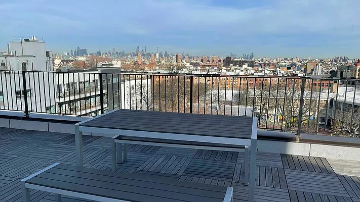 Rented by Nooklyn NYC LLC | media 17