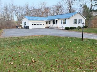 88 County Rd, Oakland, ME 04963