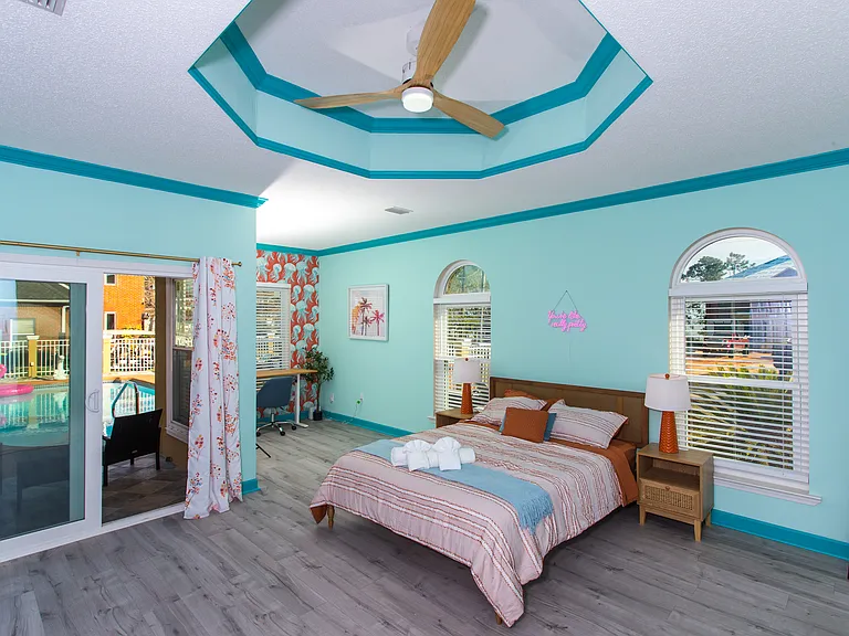 7591 N Shores Dr — Photo 20