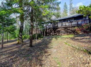 10287 Deer Ridge Dr, Grass Valley, CA 95949