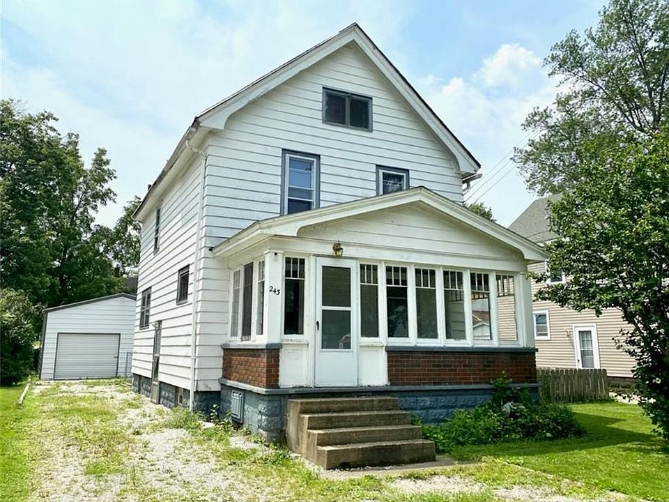 1st image of 243 Salem St