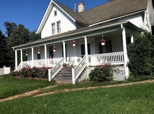 45 Shore Rd, East Setauket, NY 11733