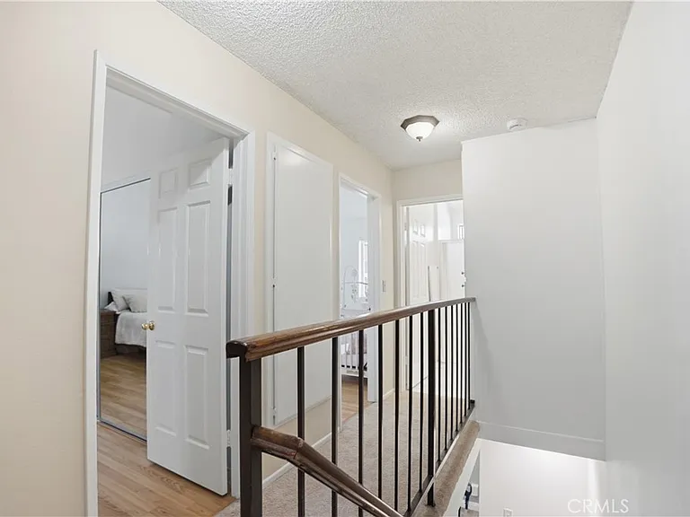 9960 Owensmouth Ave — Photo 13