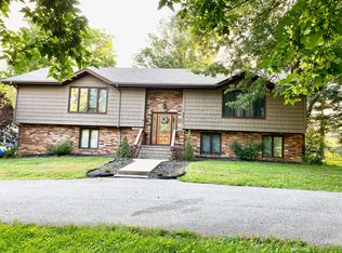 3311 S Dogwood, Springfield, MO 65809