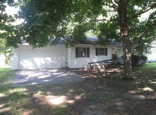 6623 N 2nd Trl, North Webster, IN