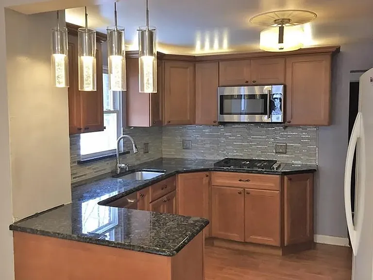 171 Central Ave — Photo 1