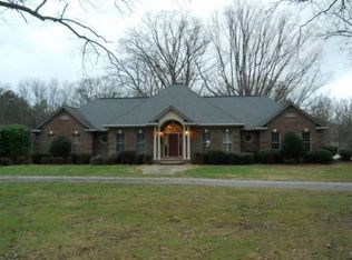 8852 Lula Rd, Gainesville, GA 30506