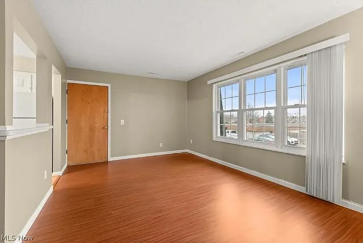 4787 Columbia Rd #204 — Photo 8