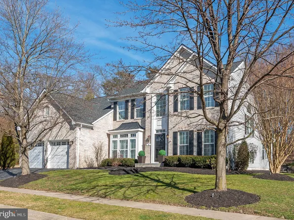 5 Woodbent Dr, Severna Park, MD 21146