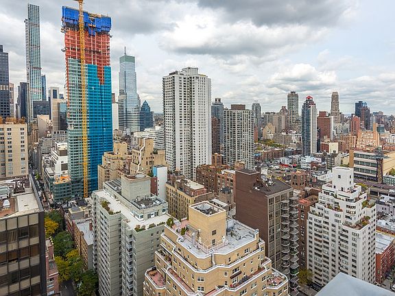 2nd image of 400 E 56th St APT 38D