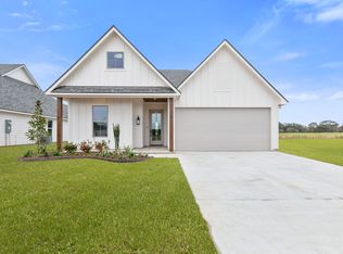 115 Benson Grove Dr, Youngsville, LA 70592