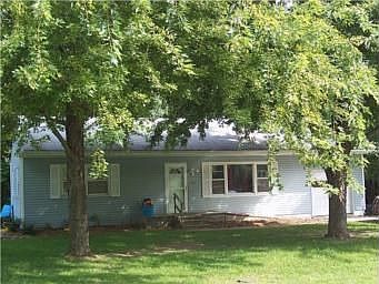 1st image of 7926 Longwood Ave