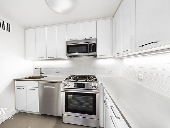 5th image of 235 E 87th St APT 11B