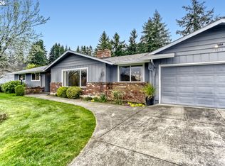 21120 SE Lansing Ln, Damascus, OR 97089