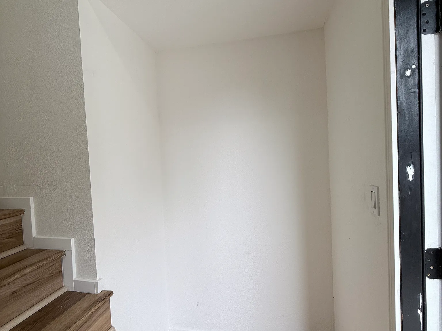 1 bed, 600 sqft, $2,350 — Photo 3