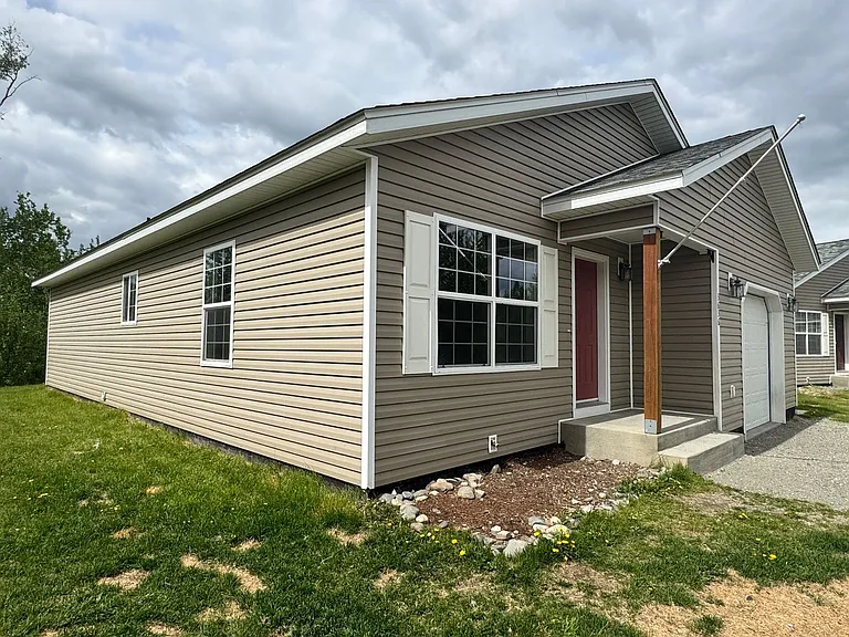 3632-3638 S Heartwood Cir — Photo 15