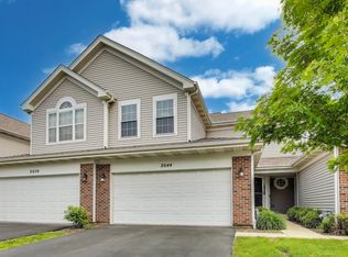 2044 Peach Tree Ln, Algonquin, IL 60102