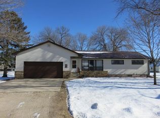 413 N 3rd St, Thornton, IA 50479