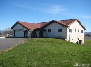 76 Epley Rd, Omak, WA 98841