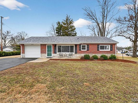 2nd image of 9962 E Watson Rd