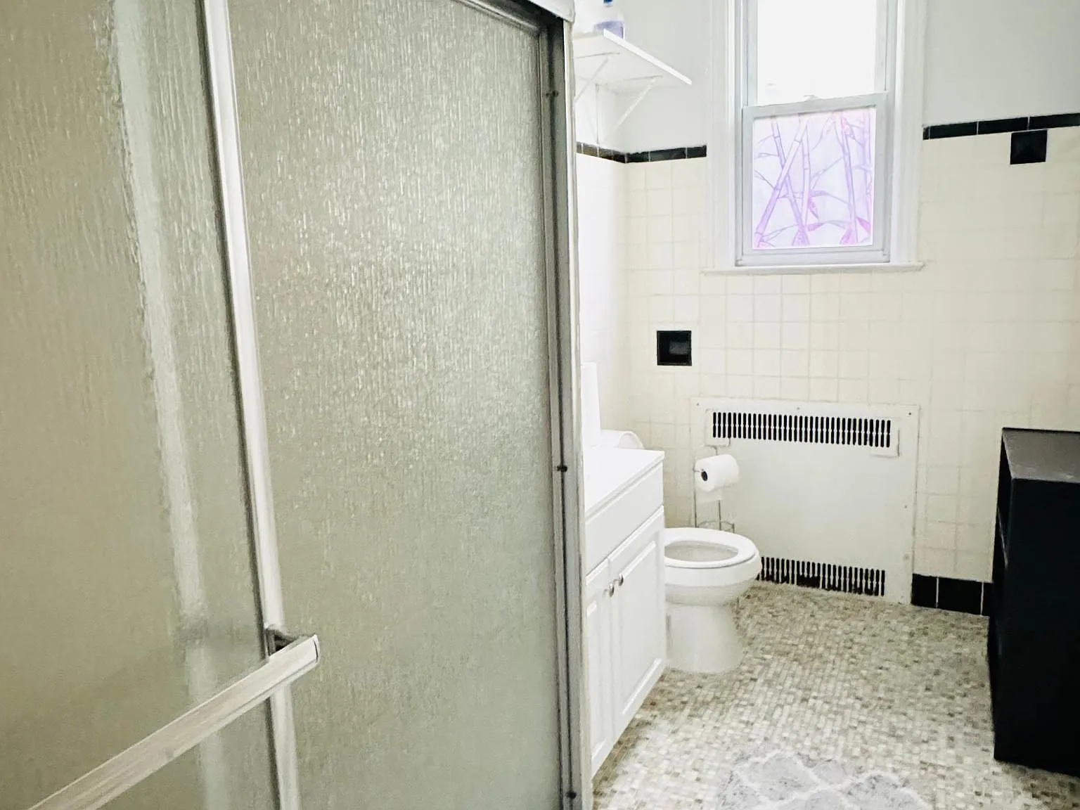 307 York St — Photo 3