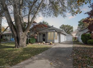 8047 Roosevelt St, Taylor, MI