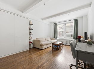235 W 102nd St APT 7V, New York, NY