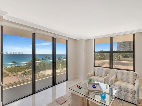 4th image of 9801 Collins Ave #6B-20