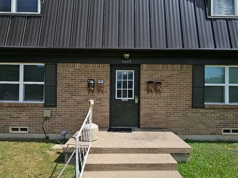 1805 Randolph Dr #4 — Photo 5