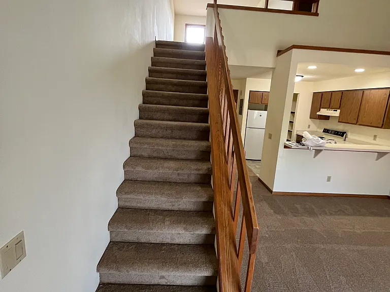 Londonderry Lofts — Photo 42