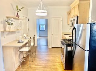 119 Richmond St #2F, Boston, MA 02109