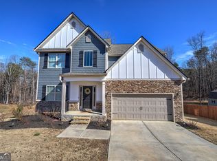 38 Thunder Hawk Ln NE, Rydal, GA 30171