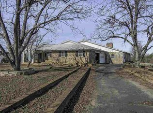 1523 Victor Hill Rd, Duncan, SC 29334