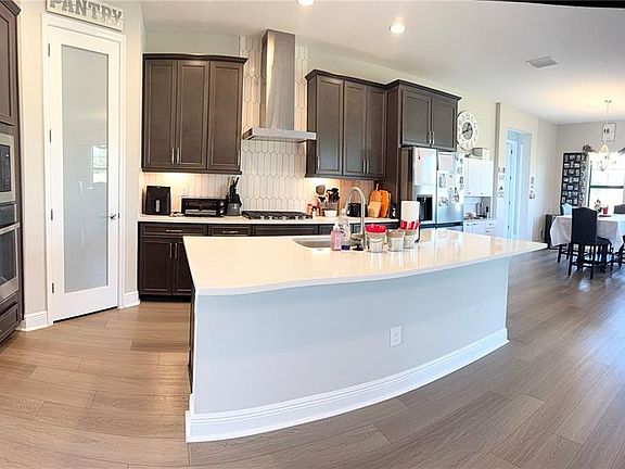 2nd image of 14820 Paddock Pond Ave