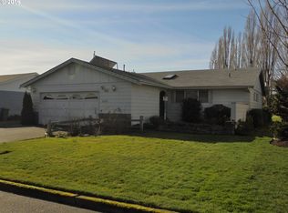 2341 Umpqua Rd, Woodburn, OR 97071