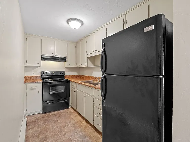 Gilmer Apartments — Photo 23