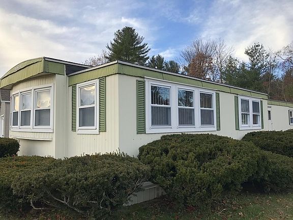 2nd image of 23 Carol Cir