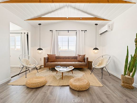 5th image of 290 Bluegrass Rd